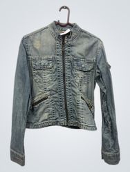 Giacca di jeans con cerniera e tasche