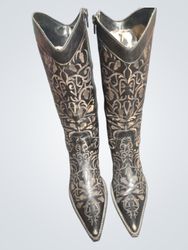 Black Western Boots with Floral Pattern