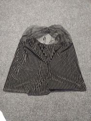 Jupe rayée noire avec superposition en tulle