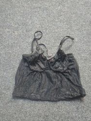 Schwarze Spitzen-Camisole