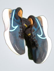 Nike Air Zoom Pegasus 39 Sneakers