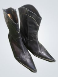 Juma Black Leather Cowboy Boots