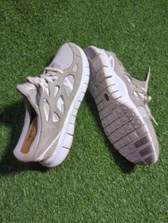 Nike Grey Mesh Sneakers