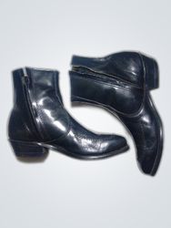 Amazonas Black Leather Ankle Boots