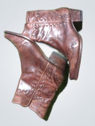 Charlie Horse Brown Leather Cowboy Boots