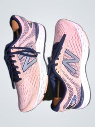 New Balance W680CT6 Running Shoes
