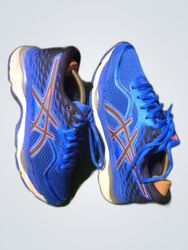 Baskets à lacets bleues Asics