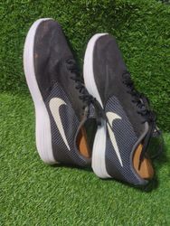 Baskets noires à lacets Nike