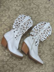 White Leather Cowboy Boots