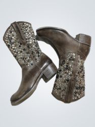 Brown Cowboy Boots with Rhinestones