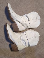 White Leather Cowboy Boots