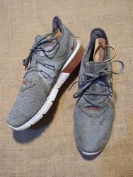 Nike Air Max Grey Sneakers