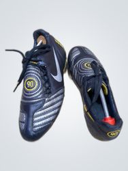 Nike Mercurial Vapor Sneakers