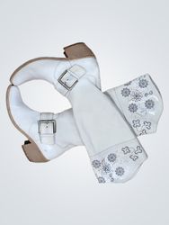 White Leather Boots with Floral Embroidery