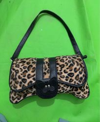 Leopard Print Shoulder Bag with Cat Clasp