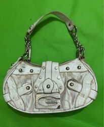 GUSSACI White Handbag