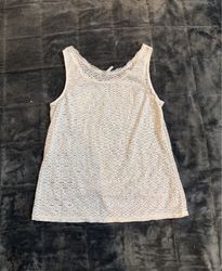 Top con pizzo bianco