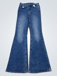 Jeans a gamba larga Blue Bell con ricamo di farfal..