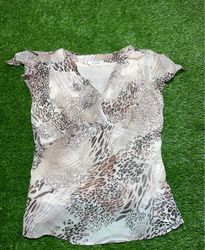 KAELYN-MAX Women's Animal Print V-Neck Blouse
