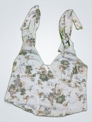 One Clothing Los Angeles Printed Floral Crop Blous..