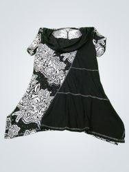 Marie Claire Boutiques Black and White Floral Prin..