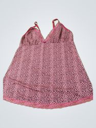 Chemise à imprimé léopard rose avec bordure en den..