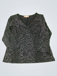 Ellen Tracy Black Snake Print Top con scollo a V