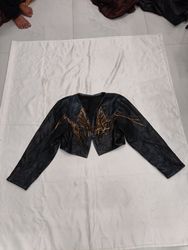 Veste courte en cuir avec franges