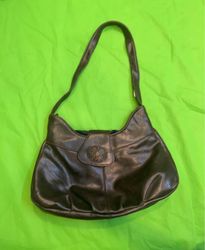 Black shoulder bag