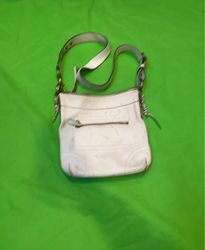 Coach White Leather Shoulder Bag