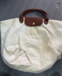 Louis Vuitton Neverfull Tote Bag