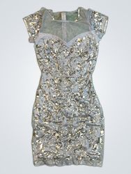 Robe grise à paillettes