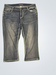 “Maurices Jeans”