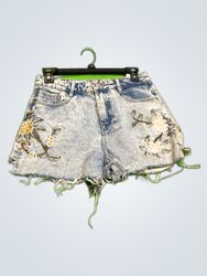 Pinkie Embroidered Denim Shorts