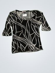 H&M Black and White Abstract Print Blouse