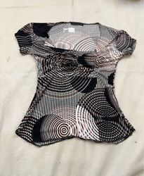 American City Wear Graphic Top