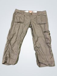 Mudd Cargo Capris