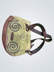 Bolsa de Couro Suede com Padrão em Redemoinho
