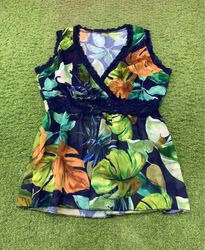 Sleeveless V-neck Top with Tropical Leaf Print
