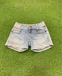 Shorts in denim