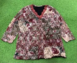 Printed long-sleeved tunic with lace trim