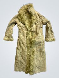 Beige faux fur trim coat