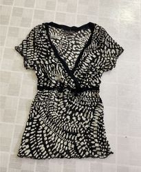 Pia Jessen Blouse à motifs noir et blanc