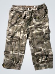 Fishbone Camo Cargo Capris