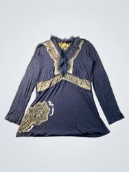 Blue long sleeve tunic with embroidered detail