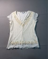 M&Co. Women's Cream Embroidered V-Neck T-Shirt