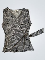 Morgan V-Neck Leaf Print Wrap Top
