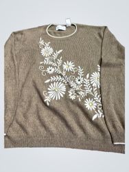 Brown sweater with floral embroidery