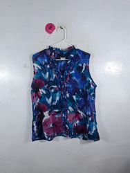 Printed Sleeveless Blouse