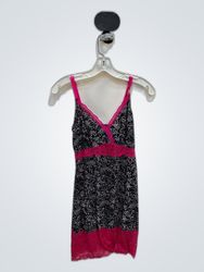 Delta Burke Women's Black and Pink Lace Trim Camis..